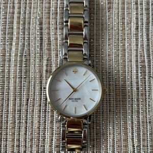 ⭐️ Preowned Kate Spade Watch ⭐️